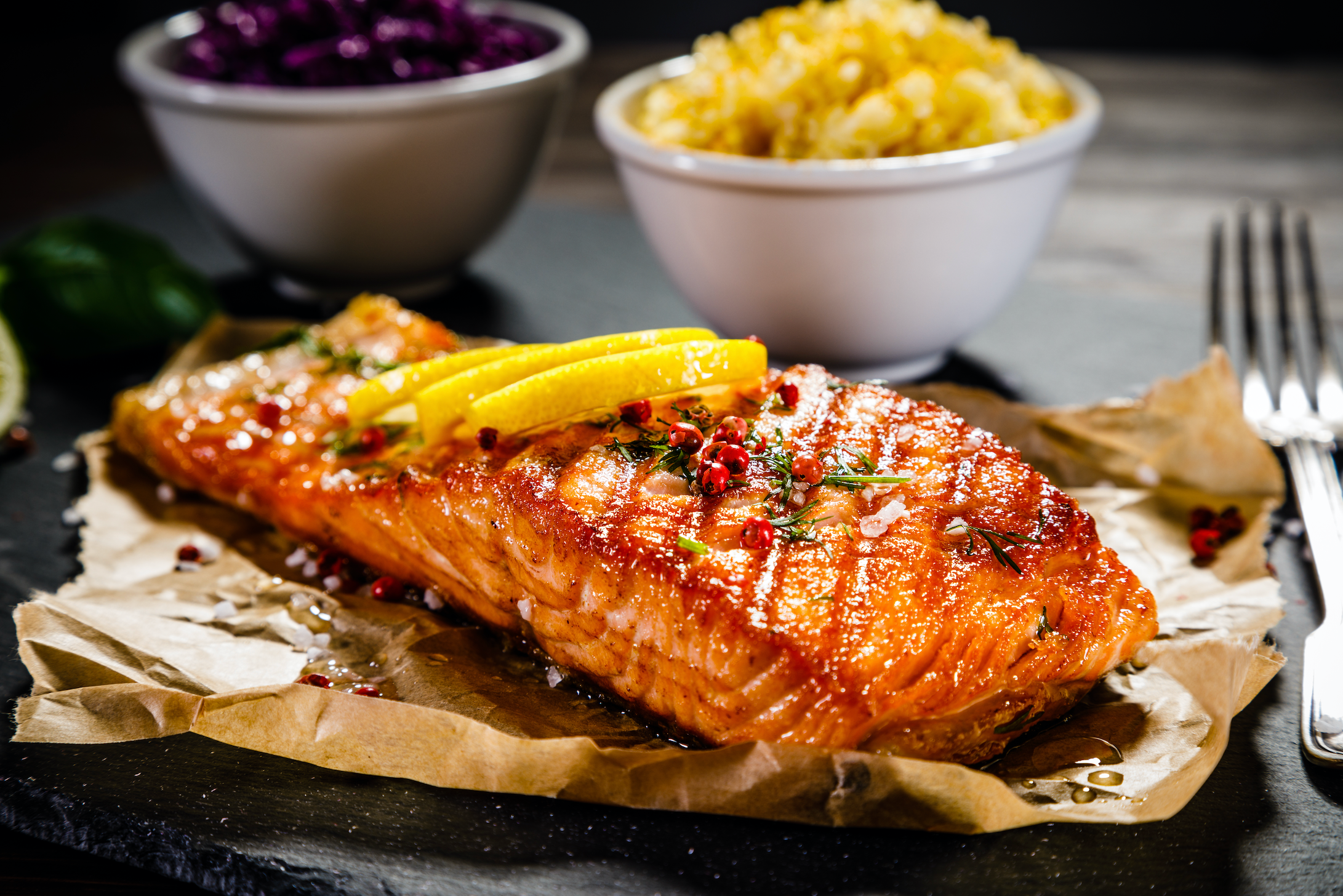 Salmon al piquin ahumado y miel